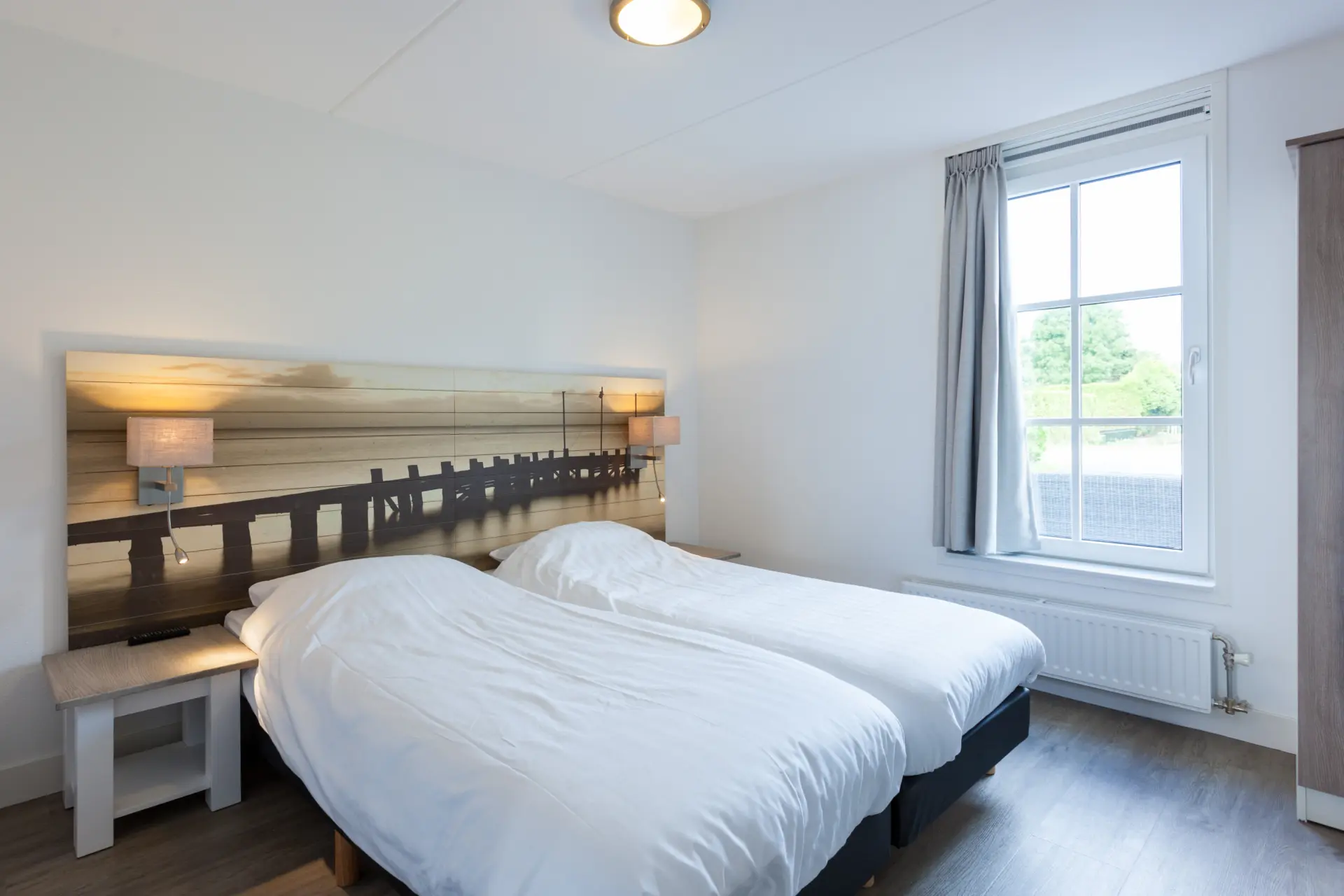 masterbedroom beneden